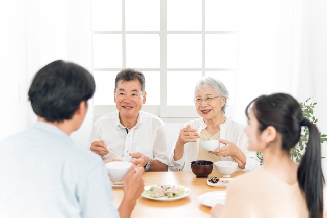天然歯と同程度の安定した噛み心地
